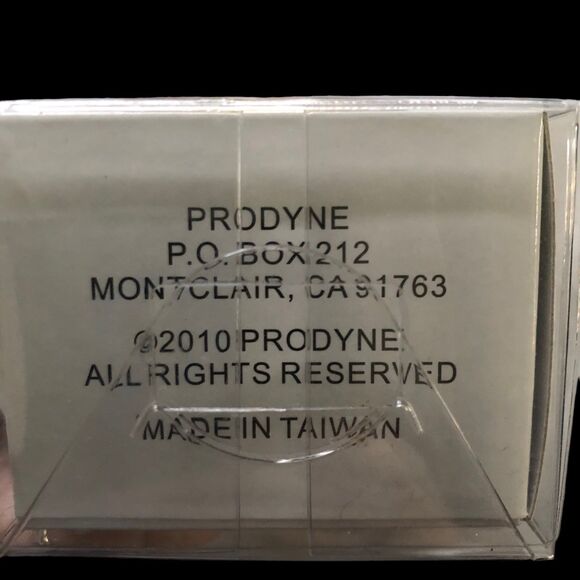 Bottle Stopper for Wine, Champagne,..by Prodyne Made in Taiwan New in Box - Picture 6 of 6